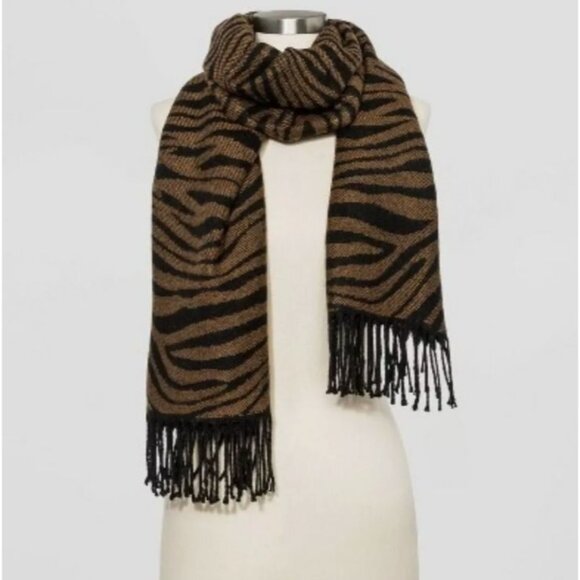 Animal Print Black & Brown Fringe Scarf Wrap - Picture 1 of 2